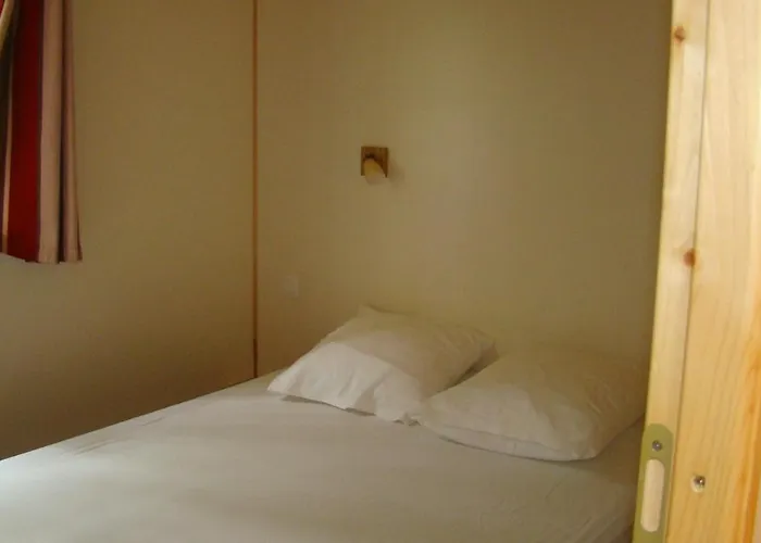 Les Graves キャンプ場 *