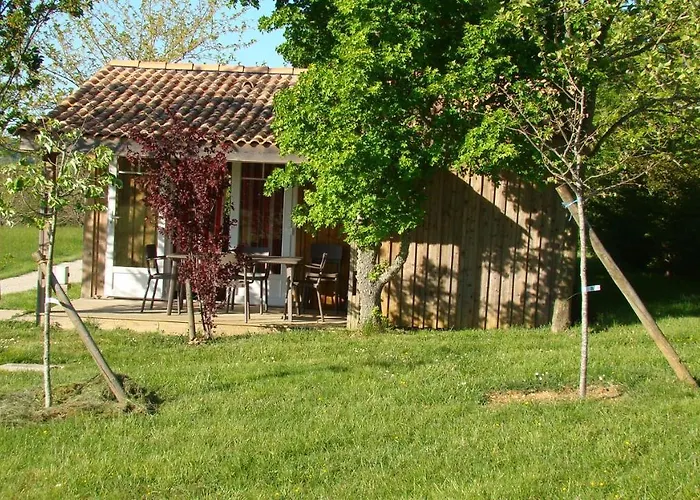 キャンプ場 Les Graves